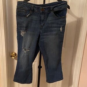 1822 Denim Distressed Blue Ankle Jeans